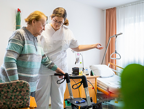 pws-seniorenresidenz-pflegehelfer